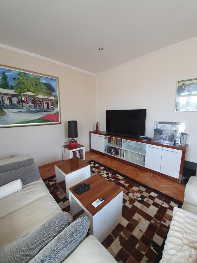 Vila Istrska Kamnita Hisa Soncni Medulin Exteriér fotografie