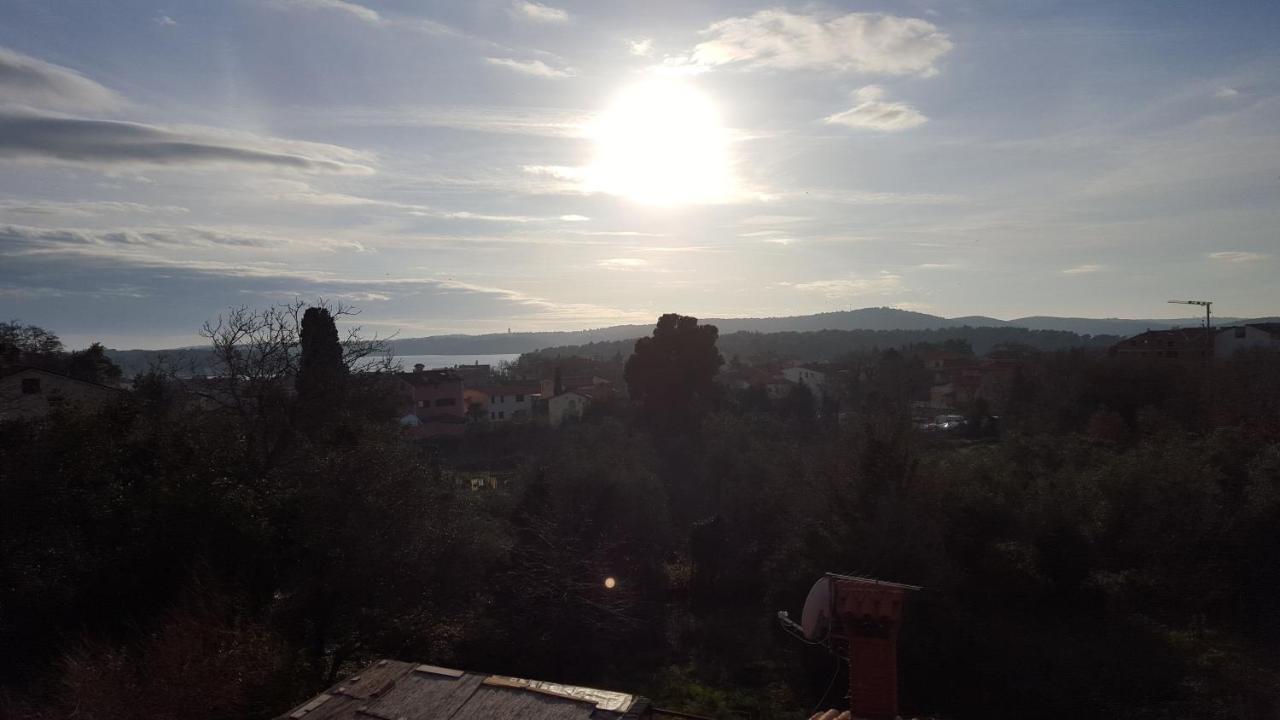 Vila Istrska Kamnita Hisa Soncni Medulin Exteriér fotografie