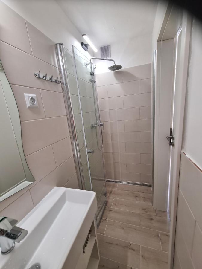 Vila Istrska Kamnita Hisa Soncni Medulin Exteriér fotografie